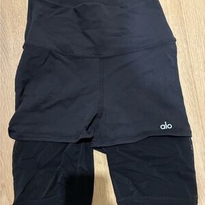 ALO Yoga Women's Black Skorts
